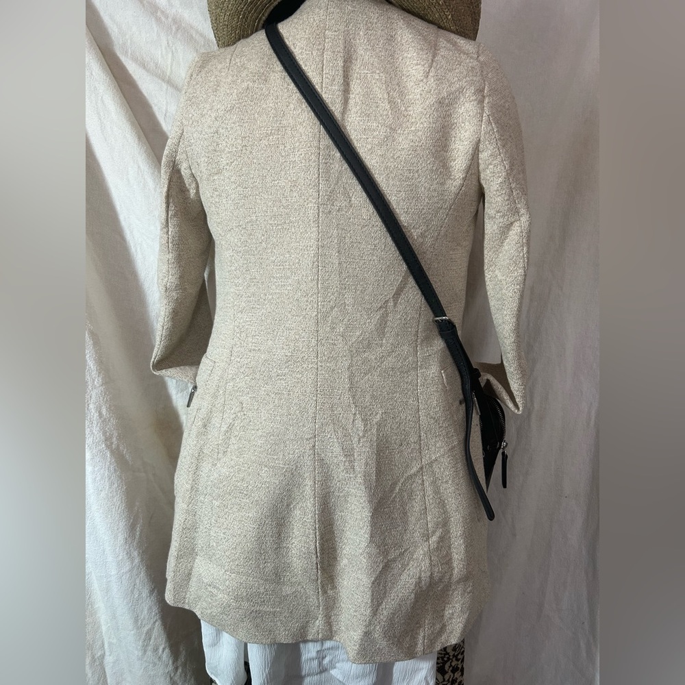 Zara Basics Collection Beige Long Zip Up Textures Blazer Jacket Women’s Small - Picture 3 of 5